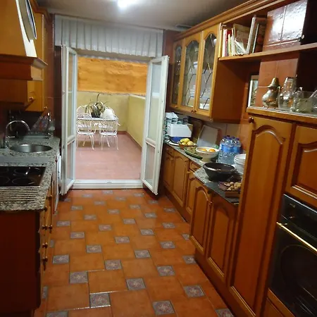 Céntrico Con Vistas A La Ría! Garaje, Ideal 2-4 Appartement *