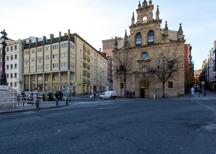 Centrico Con Vistas A La Ria! Garaje, Ideal 2-4 Bilbao