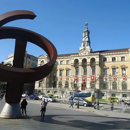 Centrico Con Vistas A La Ria! Garaje, Ideal 2-4 Apartament