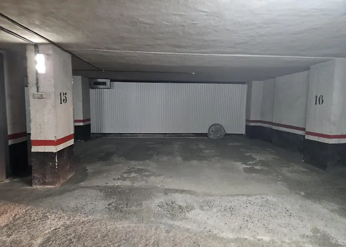 Centrico Con Vistas A La Ria! Garaje, Ideal 2-4 Bilbao