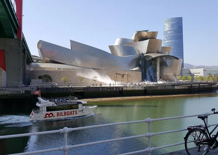 Centrico Con Vistas A La Ria! Garaje, Ideal 2-4