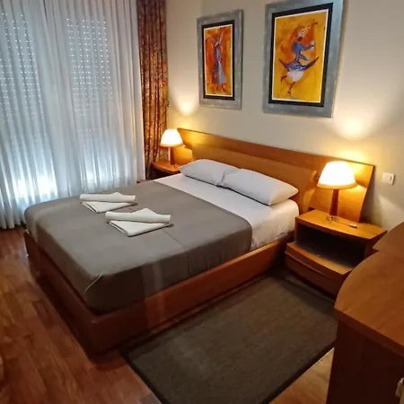 Apartamento Centrico Con Vistas A La Ria! Garaje, Ideal 2-4 Bilbao