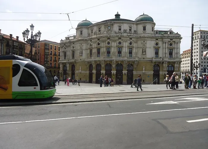 Centrico Con Vistas A La Ria! Garaje, Ideal 2-4 Apartament *